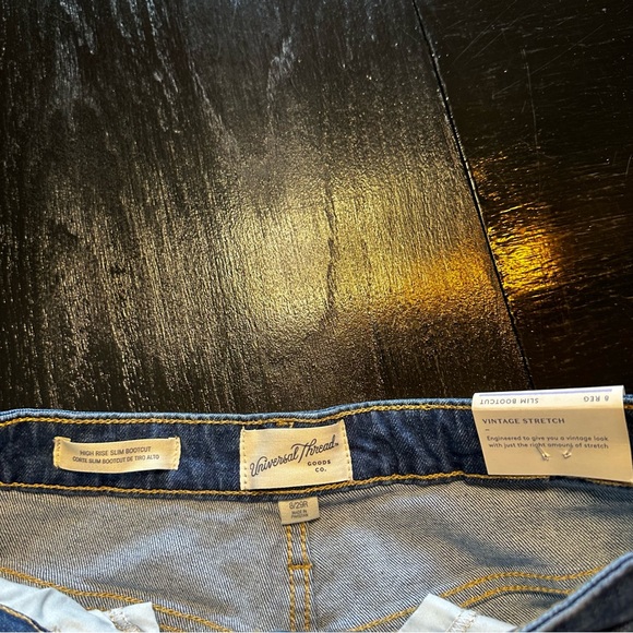 NWT Universal Threads Size 8 Wide Leg Bootcut Jeans Denim Blue Mom Jean Y2k - Picture 7 of 10